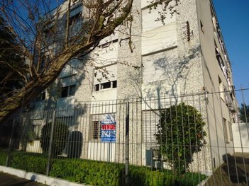 apartment em Rua Itiberê da Cunha, São Sebastião - Porto Alegre - RS
