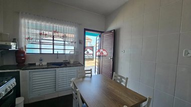 house em Rua Pirajuí, Jardim São Sebastião - Caraguatatuba - SP
