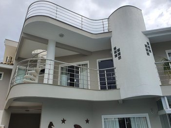 house em Rua João de Barro, Ariribá - Balneário Camboriú - SC