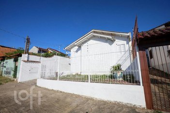 house em Rua Vinte e Quatro de Agosto, Jardim Sabará - Porto Alegre - RS