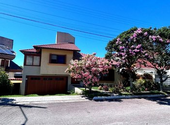 house em Rua dos Araçás, Lagoa da Conceição - Florianópolis - SC