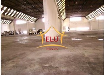 industrial em Sócrates Mariani Bitencourt, Cinco - Contagem - MG