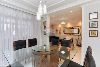 house em Rua General Theodorico Gonçalves Guimarães, Xaxim - Curitiba - PR