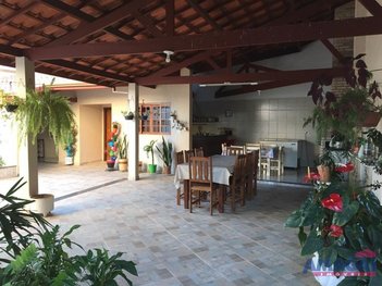 house em Avenida Roberto Lopes Leal, Jardim Santa Maria - Jacareí - SP