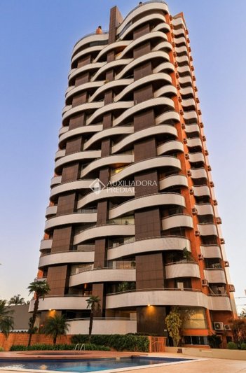 apartment em Avenida Doutor Maurício Cardoso, Centro - Novo Hamburgo - RS