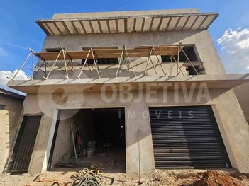 office em Avenida Seme Simão, Laranjeiras - Uberlândia - MG