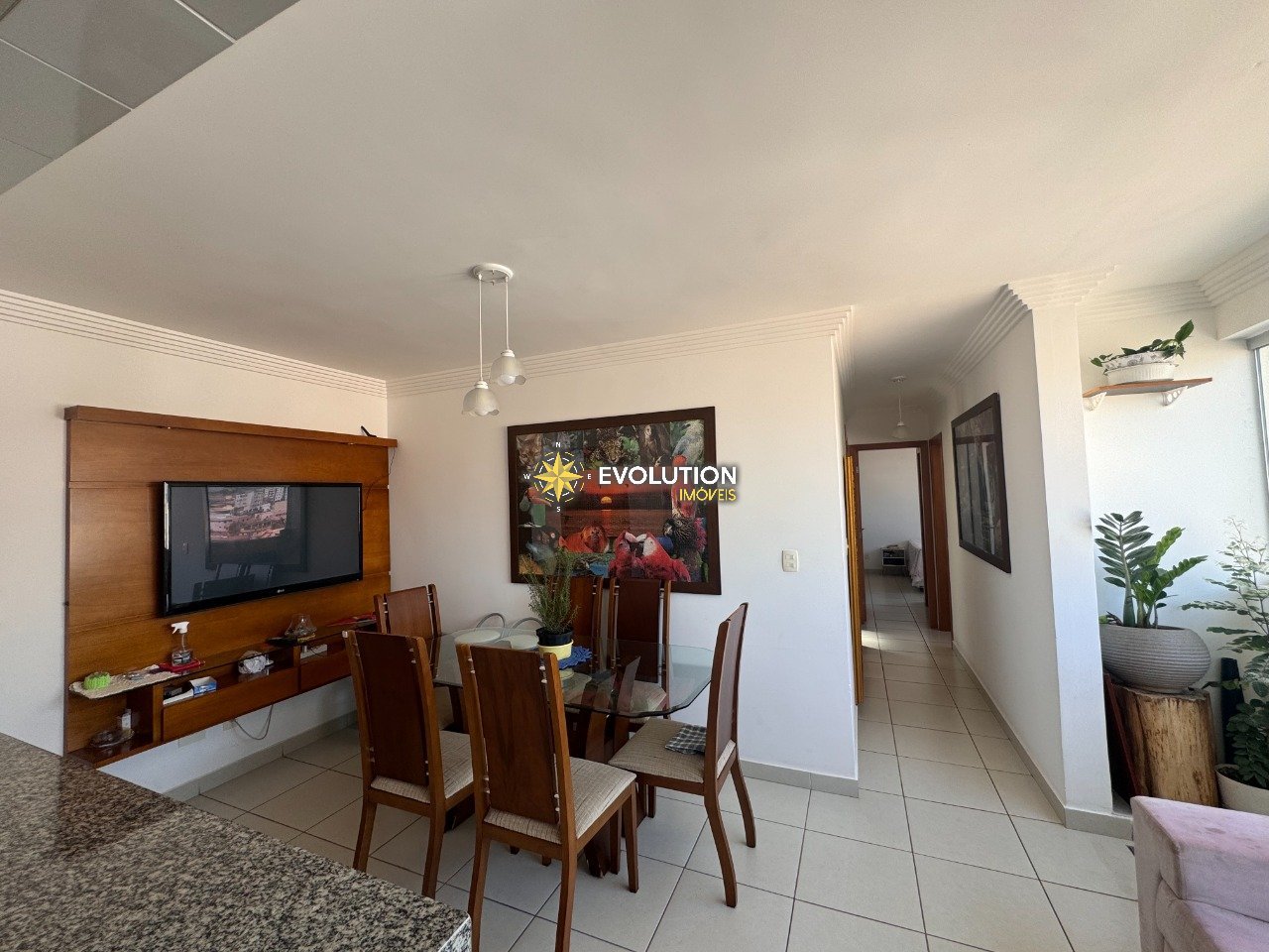 Apartamento com 3 quartos — Heliópolis, Belo Horizonte