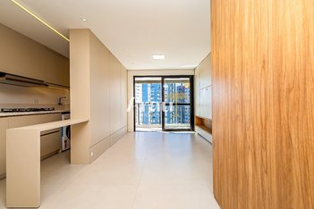 apartment em Avenida Presidente Affonso Camargo, Cristo Rei - Curitiba - PR