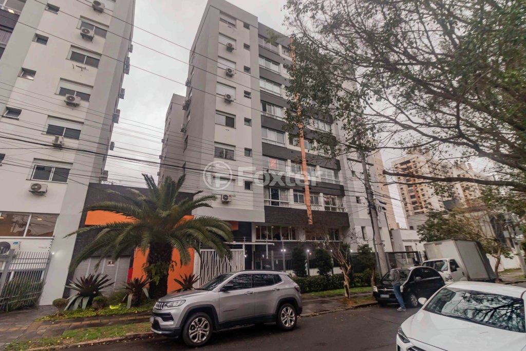 01-INFRA-8296-UNIVERSITY-PLACE-890091.JPG