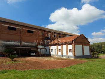 commercial_building em Anhanguera, S/nº Quilômetro, Bairro dos Pires - Limeira - SP