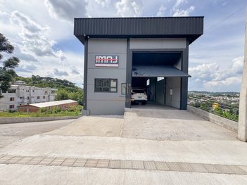 industrial em Rua Sylvio Chesini, Chácaras - Garibaldi - RS