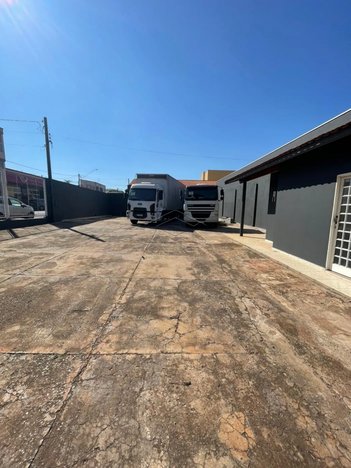 business em Avenida Pedro Ometto, Vila Narcisa - Barra Bonita - SP