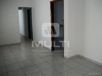 house em Avenida Rio Branco, Centro - Uberlândia - MG