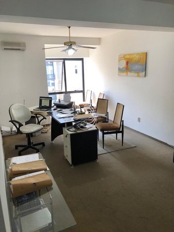 office em Félix da Cunha, Centro - Pelotas - RS