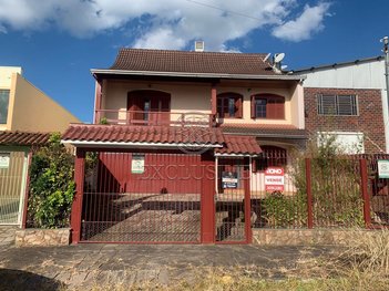 house em Rua Pedro Mezzomo, Pioneiro - Caxias do Sul - RS