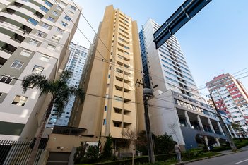 apartment em Rua Gastão Câmara, Bigorrilho - Curitiba - PR