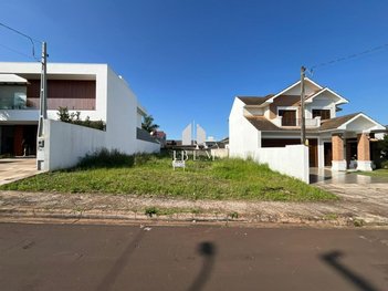 land_lot em Rua Vinte e Quatro de Outubro, Glória - Santa Rosa - RS