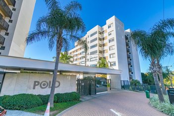 apartment em Rua Cananéia, Vila Jardim - Porto Alegre - RS
