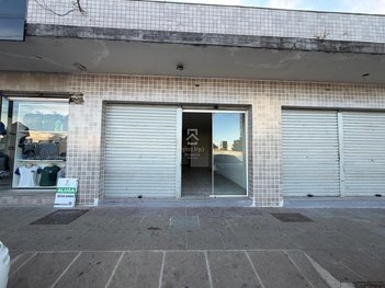 business em Rua Jorge Mansos do Nascimento Teixeira, São Pedro - São José dos Pinhais - PR