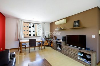 apartment em Rua Isidoro Tressi, Jardim Botânico - Porto Alegre - RS