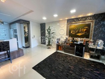 apartment em Avenida Governador Irineu Bornhausen, Agronômica - Florianópolis - SC