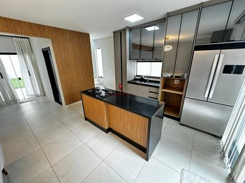 house em Avenida 1 PF, Jardim Porto Fino - Rio Claro - SP
