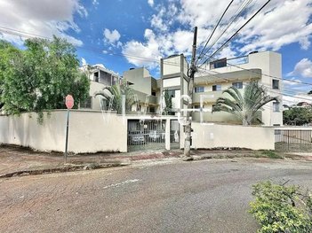 apartment em Praça Manoel Antônio de Carvalho, Santa Amélia - Belo Horizonte - MG