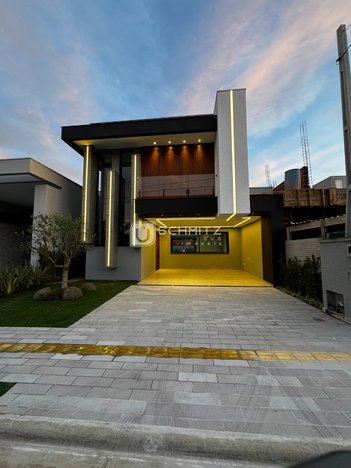 house em Rua Adolfo Inácio de Barcelos, Centro - Gravataí - RS