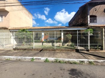 house em Rua Quarenta e Sete, Sessenta - Volta Redonda - RJ