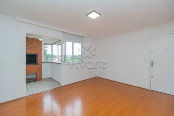 apartment em Rua Pinheiro Guimarães, Portão - Curitiba - PR
