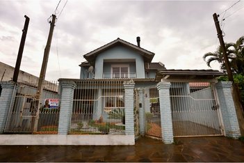 house em Rua Vereador Lauro Barcellos, Bela Vista - Alvorada - RS
