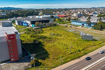 commercial_building em Rodovia BR-376, Águas Belas - São José dos Pinhais - PR