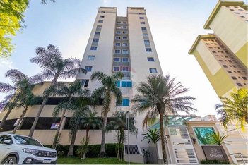 apartment em Rua Guilherme Pugsley, Água Verde - Curitiba - PR