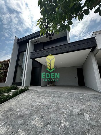 house em Avenida Três de Março, Aparecidinha - Sorocaba - SP