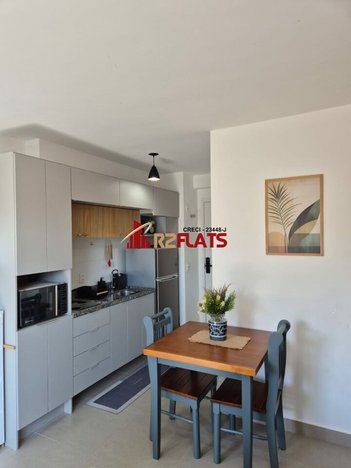 apartment em Rua Cardeal Arcoverde, Pinheiros - São Paulo - SP