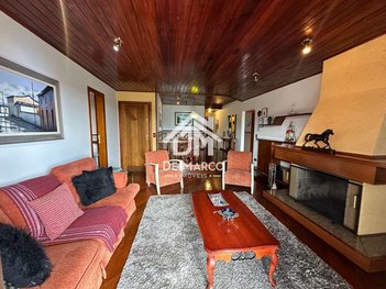 apartment em Rua José Cassio de Macedo Soares, Vila Capivari - Campos do Jordão - SP