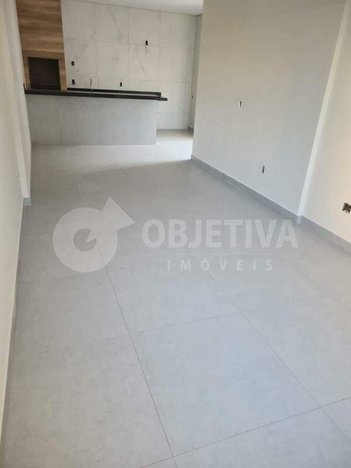 apartment em Avenida Iraque, Laranjeiras - Uberlândia - MG