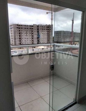 apartment em Rua Castela, Laranjeiras - Uberlândia - MG