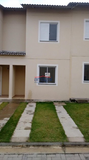 house em Rua Dinamarca, Jardim Colônia - Jacareí - SP