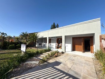 house em Rua da Várzea, Centro - Xangri-Lá - RS