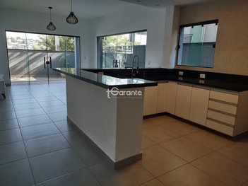 house em Alameda Professor Lucas Nogueira Garcez, Jardim Paulista - Atibaia - SP