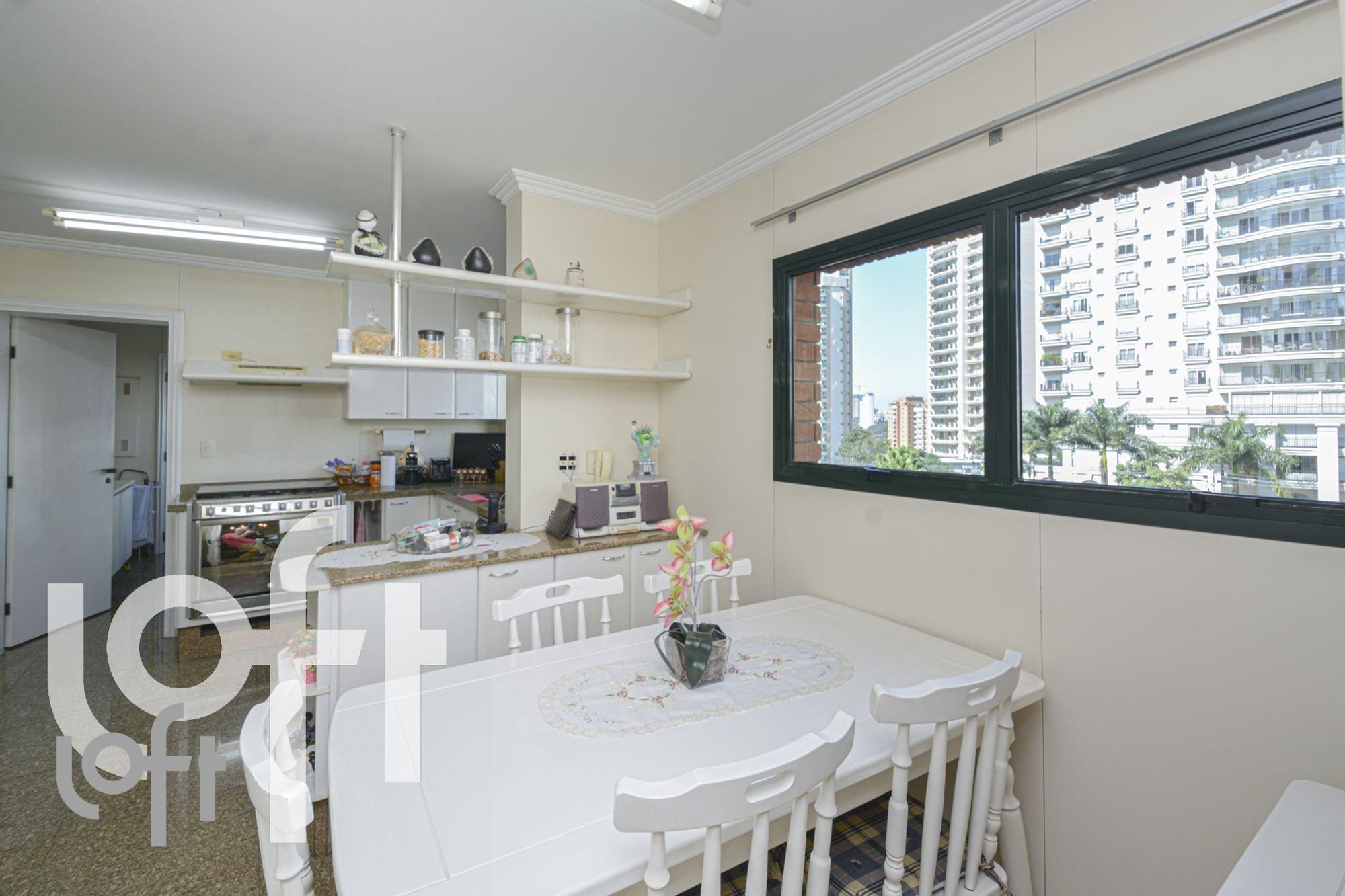 Apartamento 4 quartos, 3 vagas, Rua Agnaldo Manuel dos Santos, Chácara Klabin, SP por R 2.800. Apartamento 4 quartos, 3 vagas, Rua Agnaldo Manuel dos Santos, Chácara Klabin, SP por R 2.800.