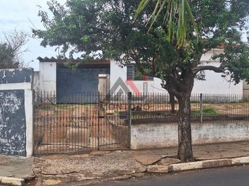 house em Avenida Francisco Vaz Filho, Vila Tito de Carvalho (Vila Xavier) - Araraquara - SP
