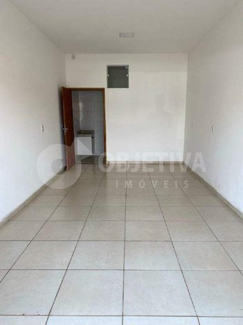 business em Rua Taxista Fábio Cardoso, São Jorge - Uberlândia - MG