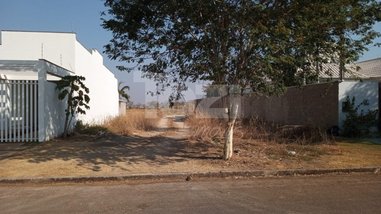 land_lot em Rua Batista Rossani, Residencial Bella Suíça - Sinop - MT