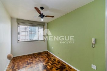apartment em Avenida Engenheiro Francisco Rodolfo Simch, Sarandi - Porto Alegre - RS