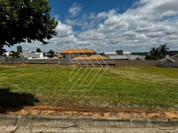 land_lot em Avenida Warner Gomes Fernandes, Parque das Esmeraldas II - Marília - SP