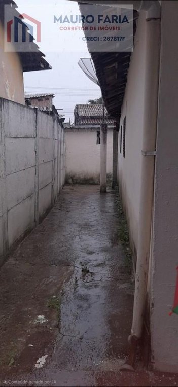 house em Rua Guilherme Nicoletti, Vila São Benedito - Pindamonhangaba - SP