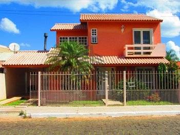house em Rua Treze de Maio, Centro - Santiago - RS