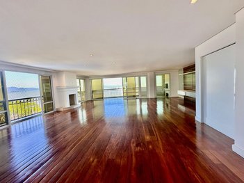 apartment em Avenida Governador Irineu Bornhausen, Agronômica - Florianópolis - SC